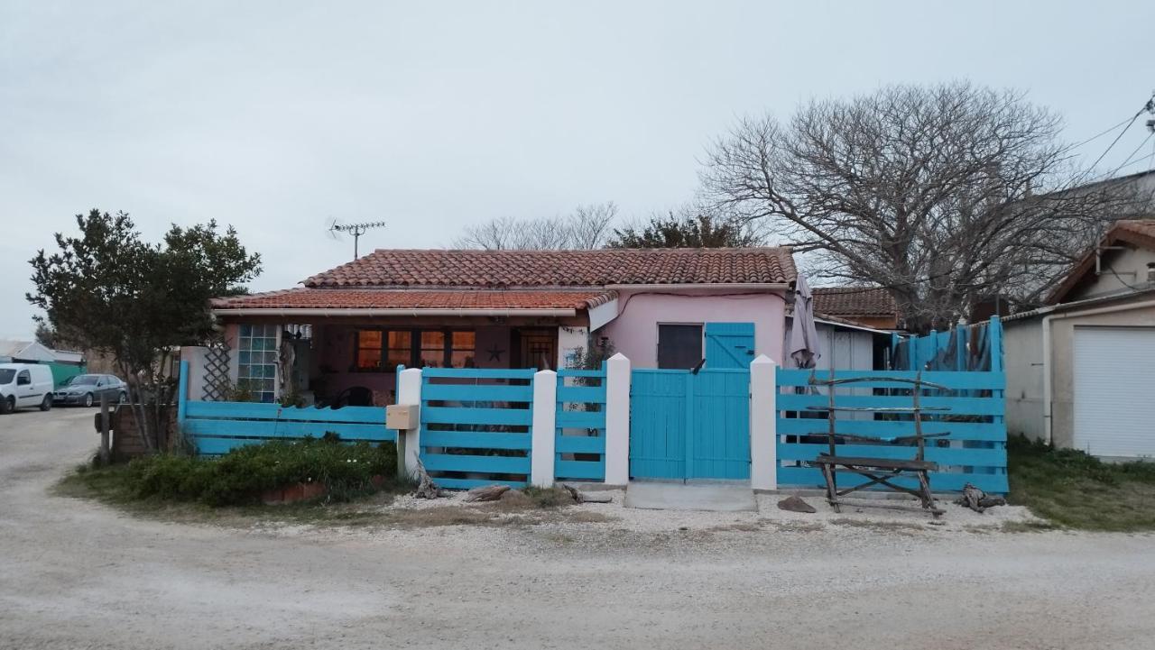 Une Maison Sur Une Presqu'Ile Port-Saint-Louis-du-Rhône Exterior photo